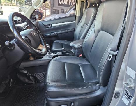 TOYOTA Hilux Caminhonete 2.8 16V SRV 4X4 DIESEL CABINE DUPLA AUTOMTICO, Foto 8