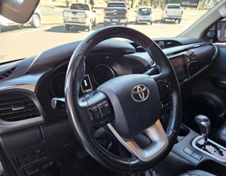 TOYOTA Hilux Caminhonete 2.8 16V SRV 4X4 DIESEL CABINE DUPLA AUTOMTICO, Foto 9