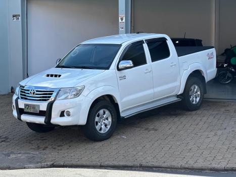 TOYOTA Hilux Caminhonete 3.0 4P SRV DIESEL CABINE DUPLA, Foto 3