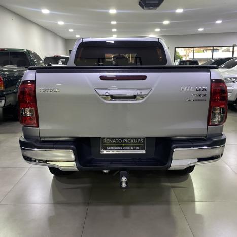 TOYOTA Hilux Caminhonete 2.8 16V SRX 4X4 TURBO DIESEL CABINE DUPLA AUTOMTICO, Foto 6