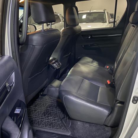 TOYOTA Hilux Caminhonete 2.8 16V SRX 4X4 TURBO DIESEL CABINE DUPLA AUTOMTICO, Foto 16