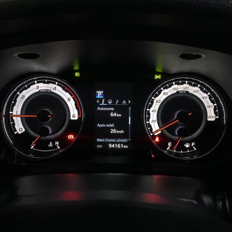 TOYOTA Hilux Caminhonete 2.8 16V SRX 4X4 TURBO DIESEL CABINE DUPLA AUTOMTICO, Foto 17