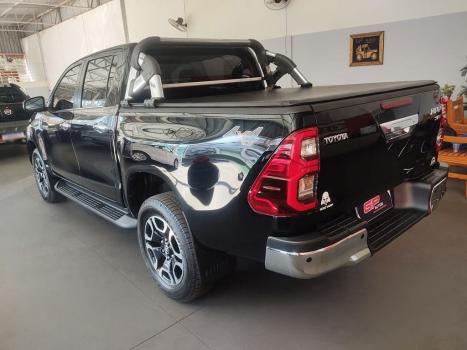 TOYOTA Hilux Caminhonete 2.8 16V SRX 4X4 DIESEL CABINE DUPLA AUTOMTICO, Foto 10
