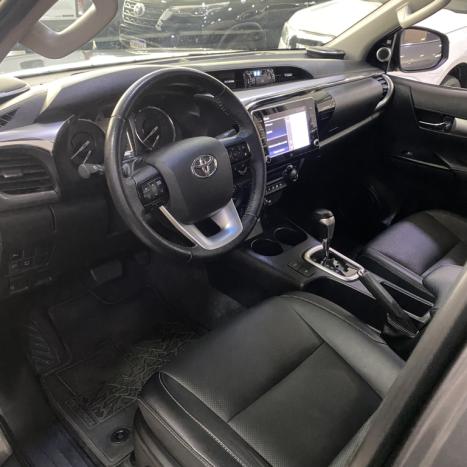 TOYOTA Hilux Caminhonete 2.8 16V SRX 4X4 TURBO DIESEL CABINE DUPLA AUTOMTICO, Foto 12