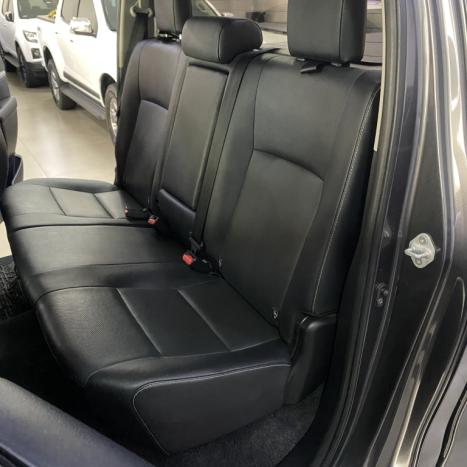 TOYOTA Hilux Caminhonete 2.8 16V SRX 4X4 TURBO DIESEL CABINE DUPLA AUTOMTICO, Foto 13