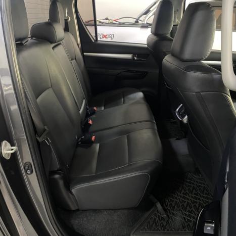 TOYOTA Hilux Caminhonete 2.8 16V SRX 4X4 TURBO DIESEL CABINE DUPLA AUTOMTICO, Foto 15