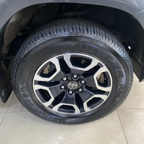 TOYOTA Hilux Caminhonete 2.8 16V SRX 4X4 TURBO DIESEL CABINE DUPLA AUTOMTICO, Foto 20