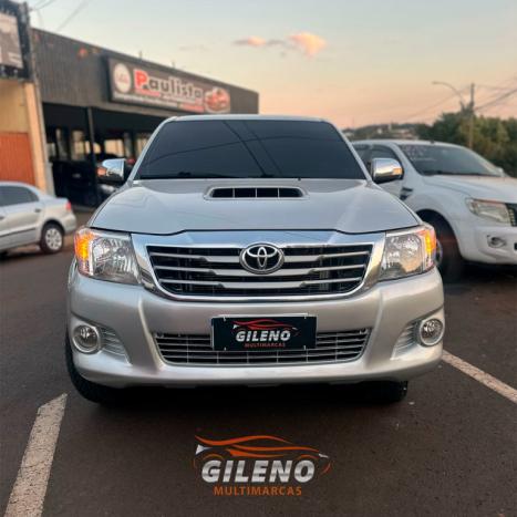TOYOTA Hilux Caminhonete 3.0 4P 4X4 SRV TURBO DIESEL CABINE DUPLA AUTOMTICO, Foto 2