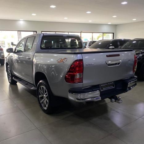 TOYOTA Hilux Caminhonete 2.8 16V SRV 4X4 DIESEL CABINE DUPLA AUTOMTICO, Foto 7