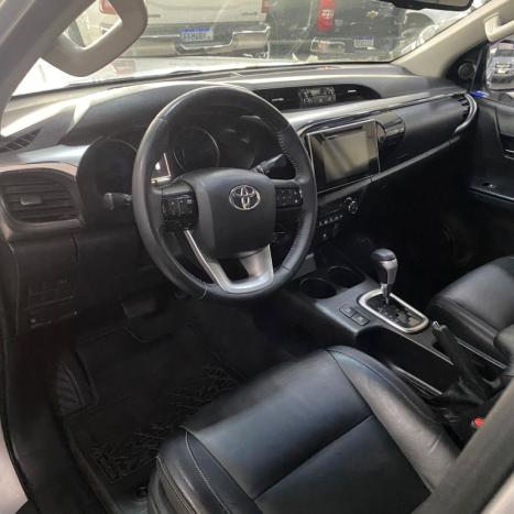 TOYOTA Hilux Caminhonete 2.8 16V SRV 4X4 DIESEL CABINE DUPLA AUTOMTICO, Foto 12