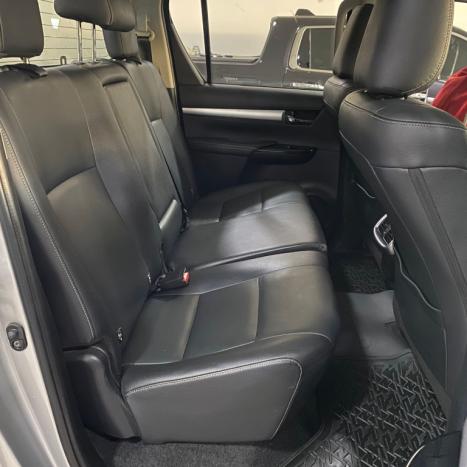 TOYOTA Hilux Caminhonete 2.8 16V SRV 4X4 DIESEL CABINE DUPLA AUTOMTICO, Foto 15