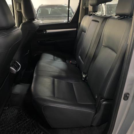 TOYOTA Hilux Caminhonete 2.8 16V SRV 4X4 DIESEL CABINE DUPLA AUTOMTICO, Foto 18