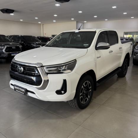 TOYOTA Hilux Caminhonete 2.8 16V SRX 4X4 TURBO DIESEL CABINE DUPLA AUTOMTICO, Foto 3