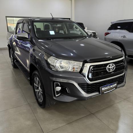 TOYOTA Hilux Caminhonete 2.8 16V SRV 4X4 DIESEL CABINE DUPLA AUTOMTICO, Foto 2