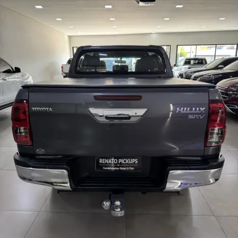 TOYOTA Hilux Caminhonete 2.8 16V SRV 4X4 DIESEL CABINE DUPLA AUTOMTICO, Foto 12
