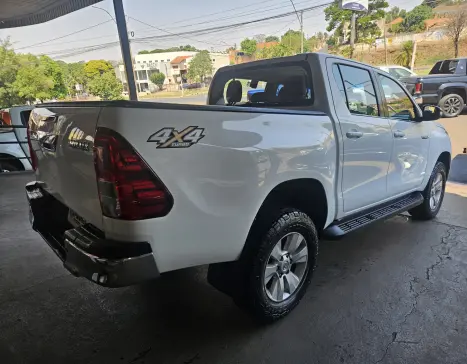 TOYOTA Hilux Caminhonete 2.8 16V SRV 4X4 DIESEL CABINE DUPLA AUTOMTICO, Foto 5