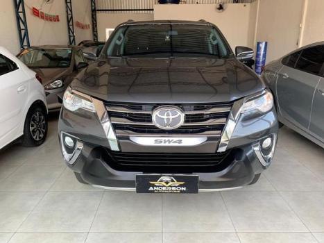 TOYOTA Hilux SW4 2.7 16V 4P FLEX SRV 7 LUGARES AUTOMTICO, Foto 1