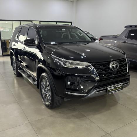 TOYOTA Hilux SW4 2.8 16V 4P SRX 4X4 7 LUGARES TURBO DIESEL AUTOMTICO, Foto 10