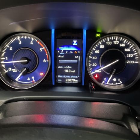 TOYOTA Hilux SW4 2.8 16V 4P SRX 4X4 7 LUGARES TURBO DIESEL AUTOMTICO, Foto 18