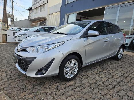 TOYOTA Yaris Hatch 1.3 16V 4P FLEX XL, Foto 3