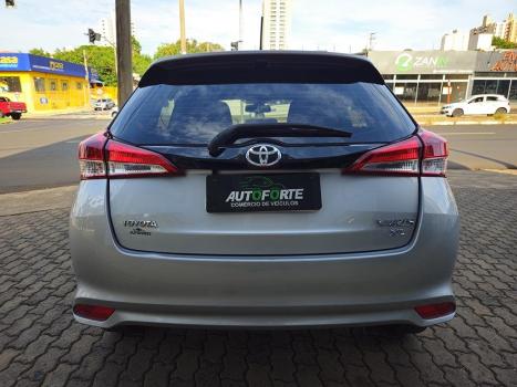 TOYOTA Yaris Hatch 1.3 16V 4P FLEX XL, Foto 4