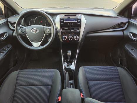 TOYOTA Yaris Hatch 1.3 16V 4P FLEX XL, Foto 8
