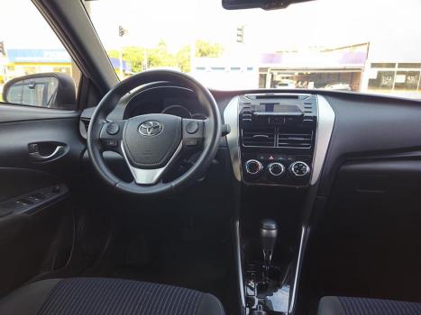 TOYOTA Yaris Hatch 1.3 16V 4P FLEX XL, Foto 9