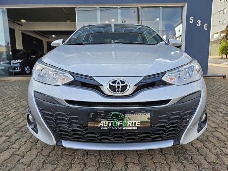 TOYOTA Yaris Hatch 1.3 16V 4P FLEX XL, Foto 1
