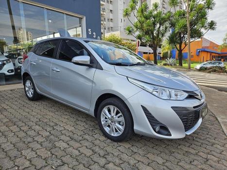 TOYOTA Yaris Hatch 1.3 16V 4P FLEX XL, Foto 2