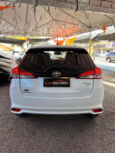 TOYOTA Yaris Hatch 1.5 16V 4P FLEX XS CONNECT MULTIDRIVE AUTOMTICO CVT, Foto 9