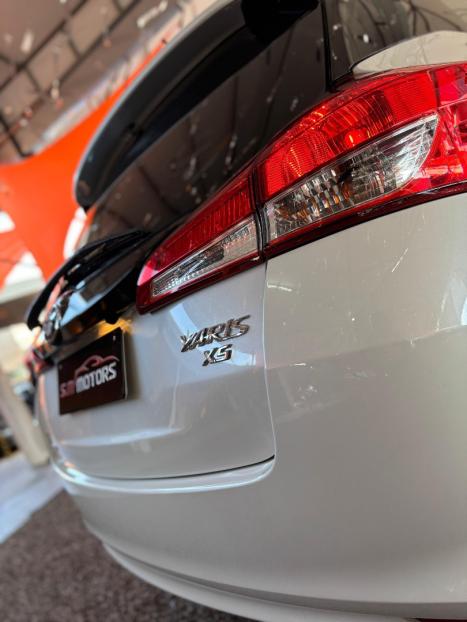 TOYOTA Yaris Hatch 1.5 16V 4P FLEX XS CONNECT MULTIDRIVE AUTOMTICO CVT, Foto 10