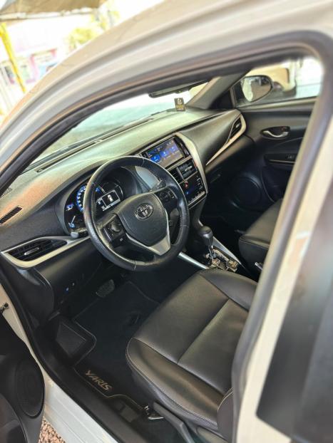 TOYOTA Yaris Hatch 1.5 16V 4P FLEX XS CONNECT MULTIDRIVE AUTOMTICO CVT, Foto 11