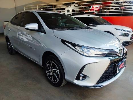 TOYOTA Yaris Sedan 1.5 16V 4P FLEX XLS CONNECT MULTIDRIVE AUTOMTICO CVT, Foto 2