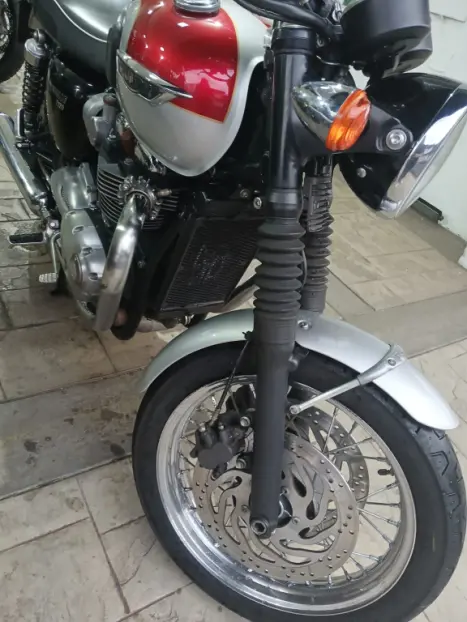 TRIUMPH Boneville T120 1200 , Foto 12