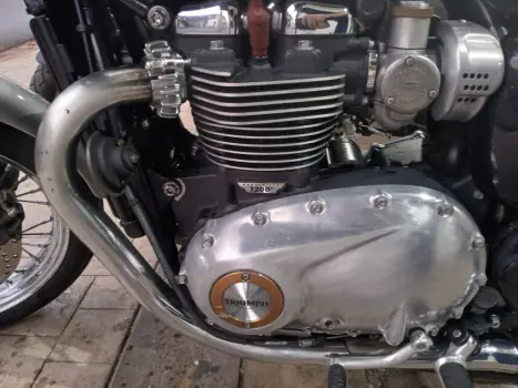TRIUMPH Boneville T120 1200 , Foto 14