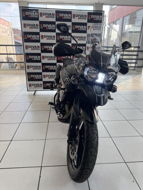 TRIUMPH Tiger 800 XRX, Foto 4