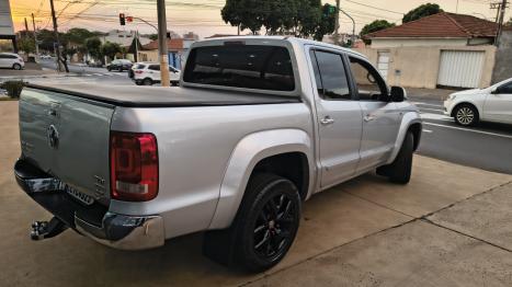 VOLKSWAGEN Amarok 2.0 16V 4X4 CABINE DUPLA HIGHLINE TURBO INTERCOOLER AUTOMTICO, Foto 2