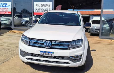 VOLKSWAGEN Amarok 3.0 V6 CABINE DUPLA HIGHLINE 4X4 TURBO INTERCOOLER AUTOMTICO, Foto 1