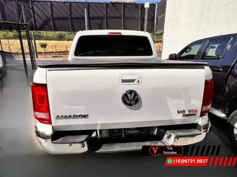 VOLKSWAGEN Amarok 3.0 V6 CABINE DUPLA HIGHLINE 4X4 TURBO INTERCOOLER AUTOMTICO, Foto 5