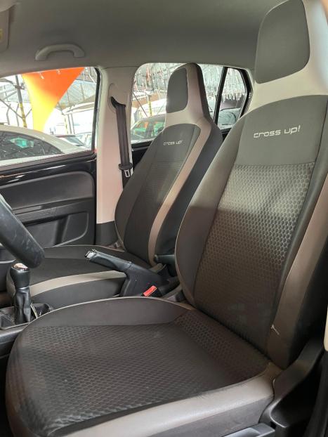 VOLKSWAGEN Cross UP 1.0 12V 4P TSI FLEX, Foto 17