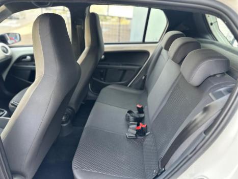 VOLKSWAGEN Cross UP 1.0 12V 4P TSI FLEX, Foto 6