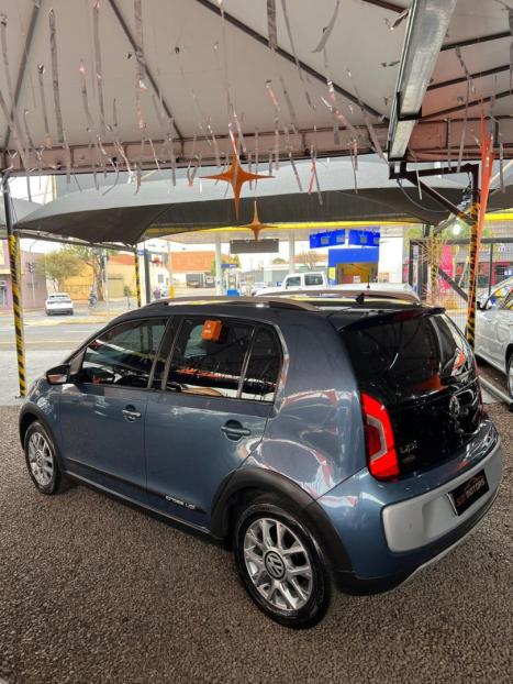 VOLKSWAGEN Cross UP 1.0 12V 4P TSI FLEX, Foto 8
