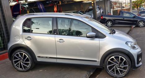VOLKSWAGEN Cross UP 1.0 12V 4P TSI FLEX, Foto 5