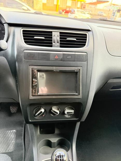 VOLKSWAGEN Fox 1.0 4P TREND FLEX, Foto 9