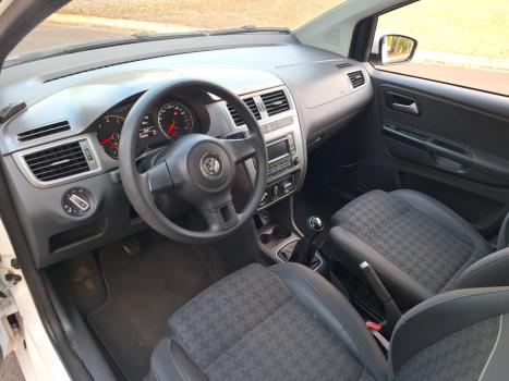 VOLKSWAGEN Fox 1.6 4P COMFORTLINE FLEX, Foto 10