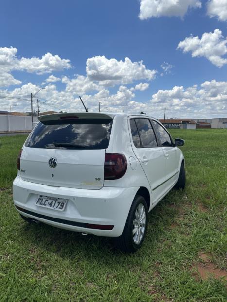 VOLKSWAGEN Fox 1.6 4P HIGHLINE FLEX, Foto 3