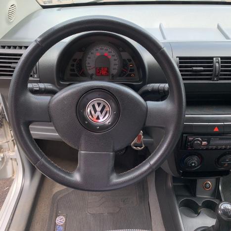 VOLKSWAGEN Fox 1.6 4P, Foto 9