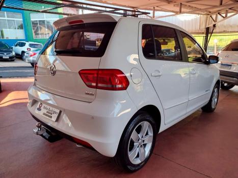 VOLKSWAGEN Fox 1.6 4P MSI COMFORTLINE FLEX, Foto 12