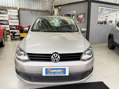 VOLKSWAGEN Fox 1.6 4P TREND FLEX, Foto 2