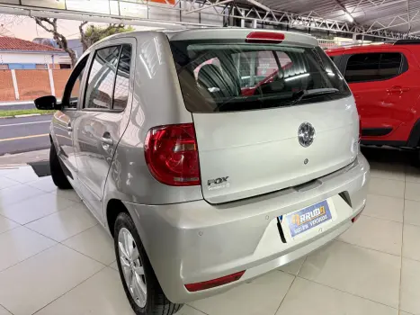 VOLKSWAGEN Fox 1.6 4P TREND FLEX, Foto 4